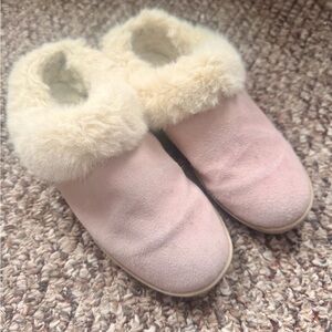 MyPillow Size 7 Cozy Pink Fur-Lined Women's Slippers